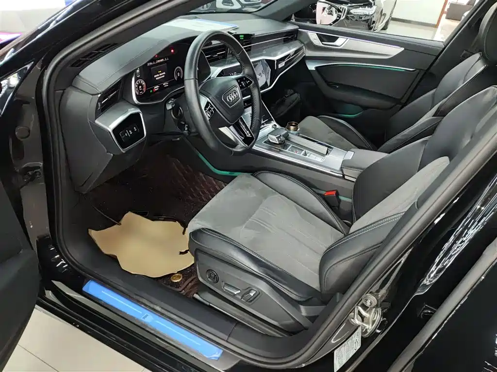 Audi A6L 2024 45 TFSI Premium Dynamic фото 11
