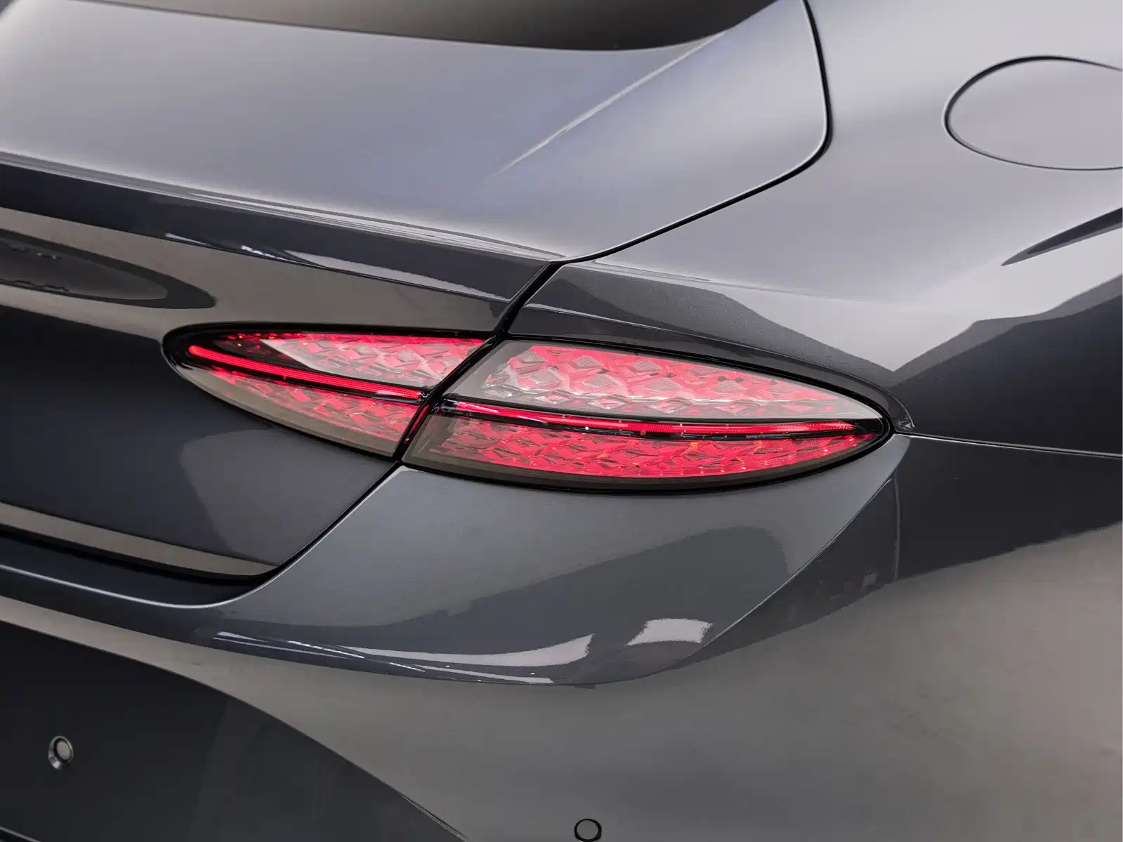 Фото 7 - Bentley Continental Plug-in Hybrid