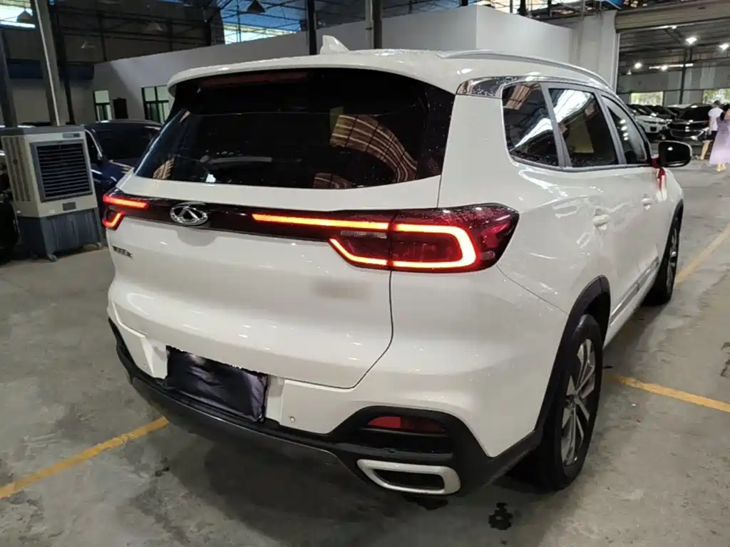 Фото 7 - Chery Tiggo 8