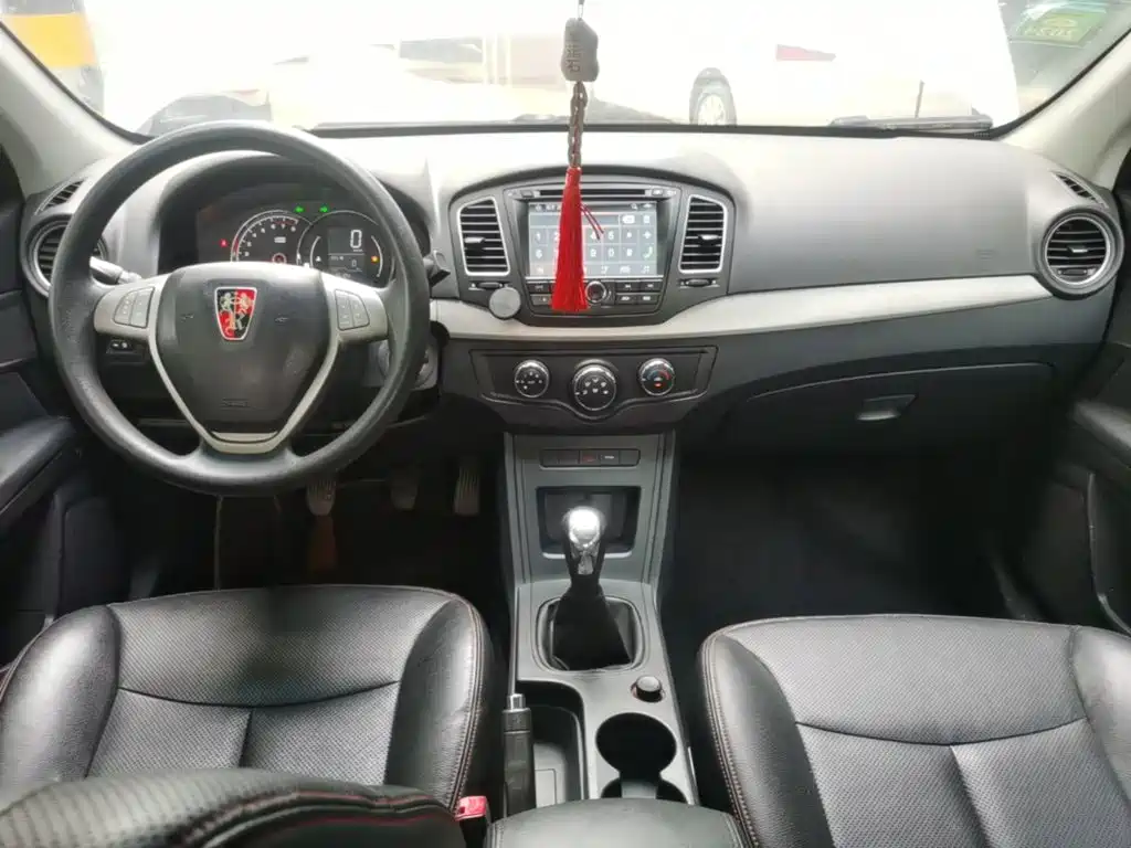 Roewe 350 2016 2015 Model 1.5L Manual Luxury Sunroof Edition