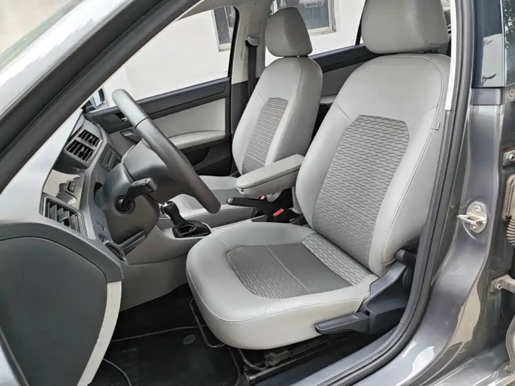 Photo 15 - Škoda Rapid