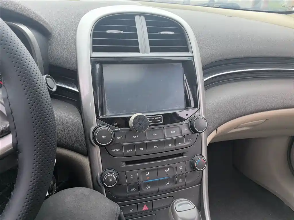 Chevrolet Malibu 2014 2.0L Automatic Comfort фото 13