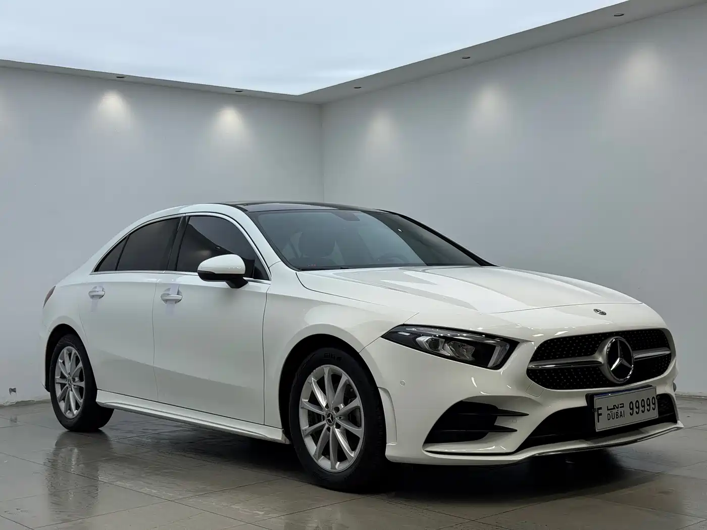 Mercedes-Benz A-Class 2020 A 200 L Sport Sedan фото 3