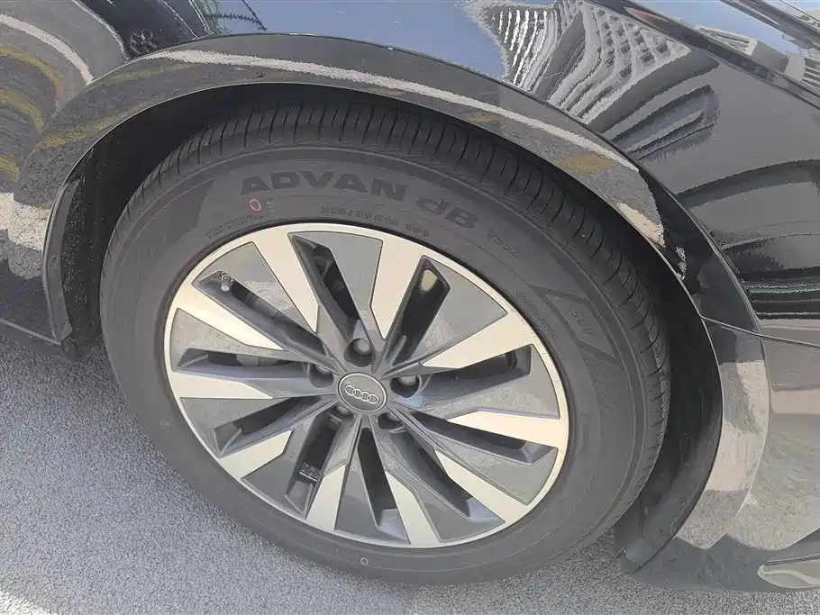 Audi A6L 2020 45 TFSI Premium Elegance фото 6