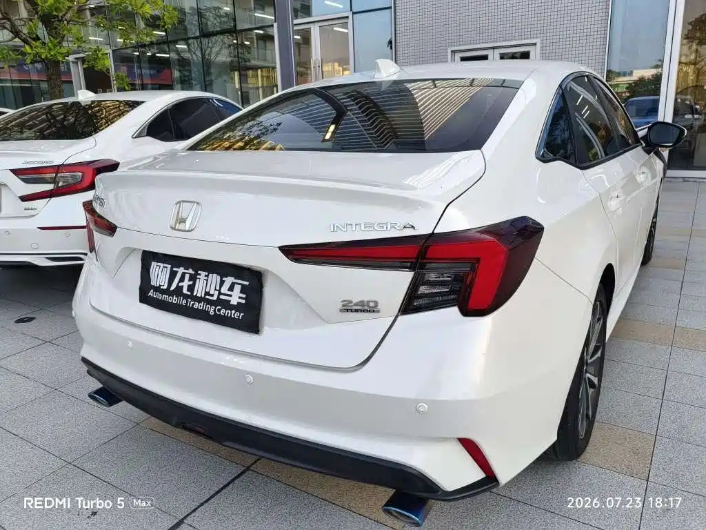 Honda Integra 2024 2023 240TURBO CVT Luxury Edition