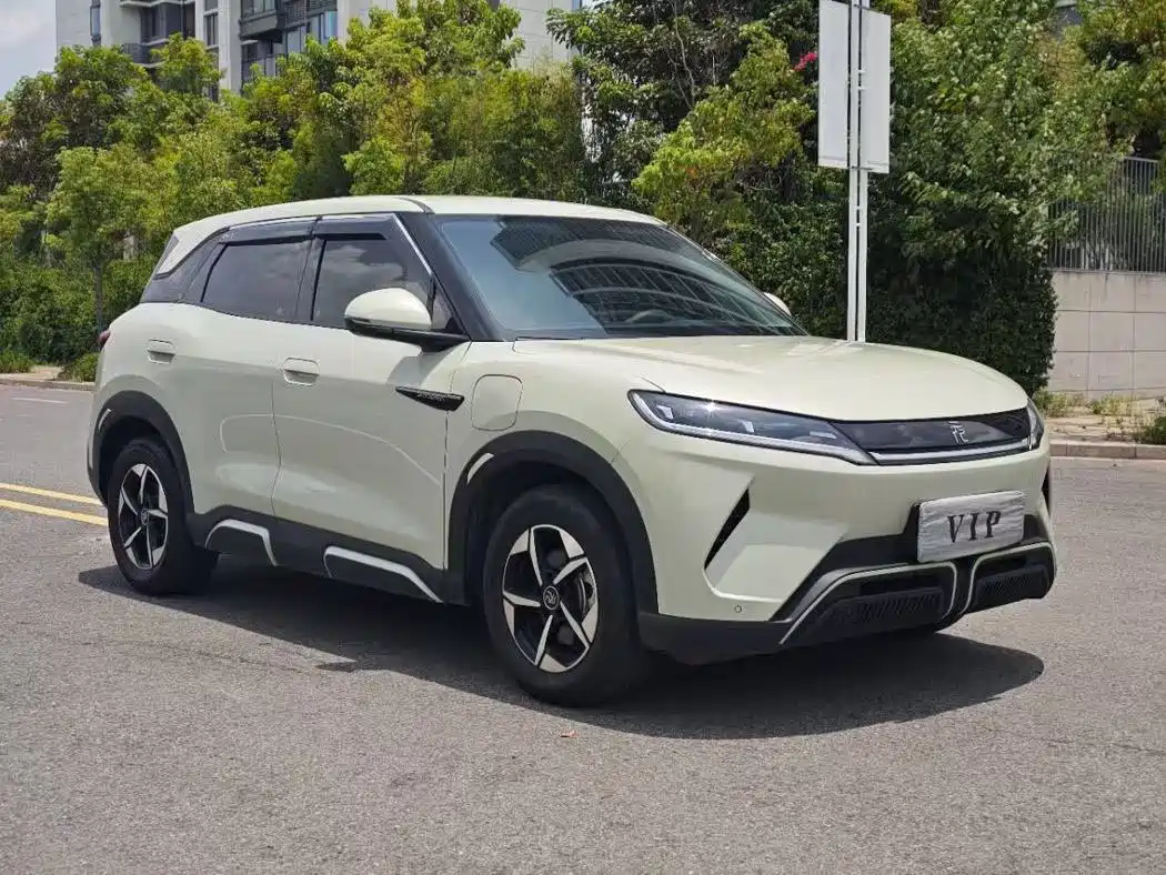 BYD Yuan UP 2024 2024 401KM Leading Edition