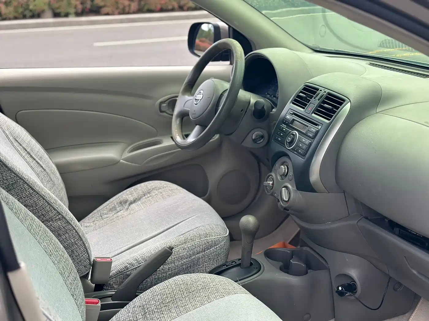 Nissan Sunny 2012 2011 1.5XE CVT Comfort Edition