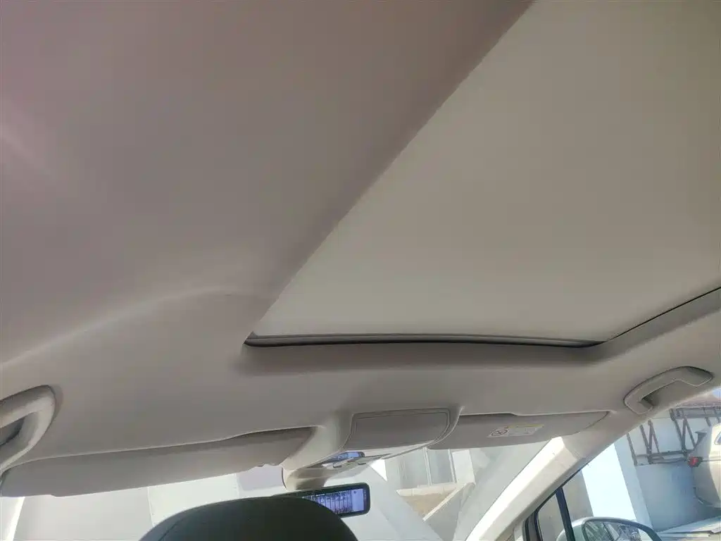Volkswagen Viloran 2020 380TSI Premium фото 8