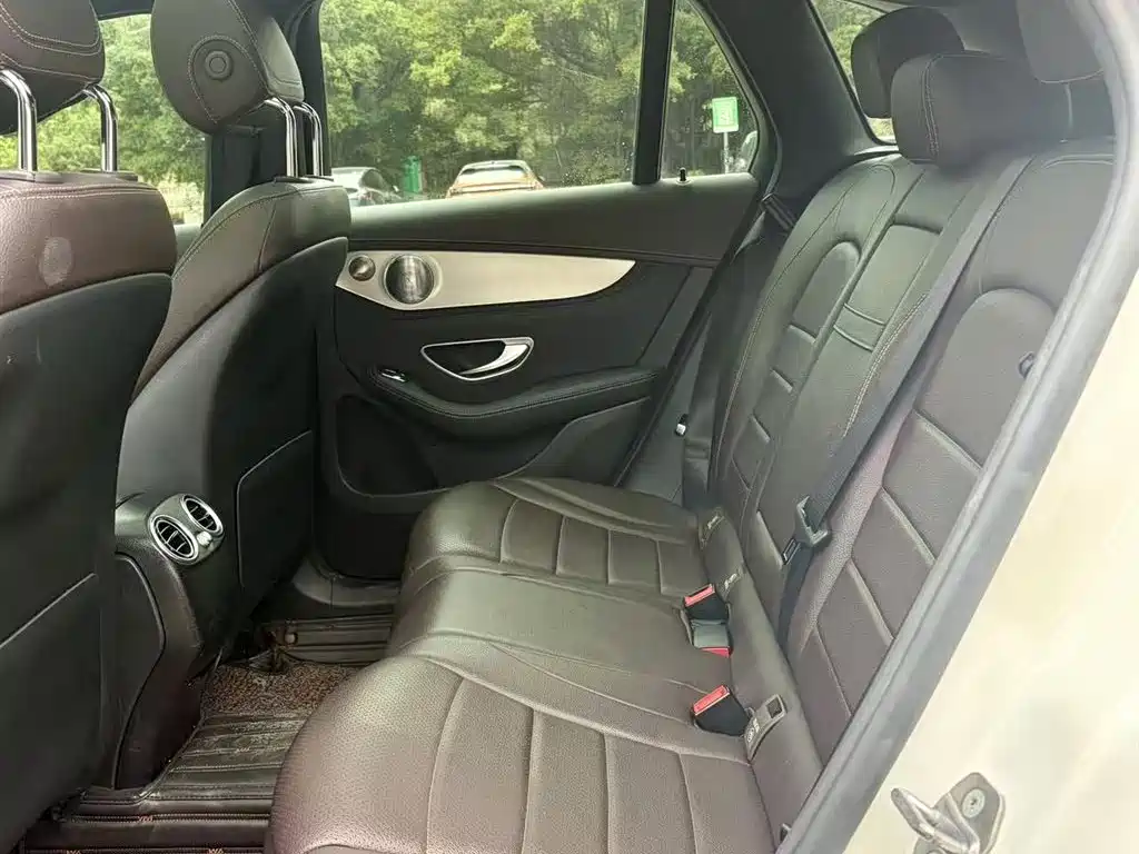 Mercedes-Benz GLC 2017 GLC 200 4MATIC фото 16