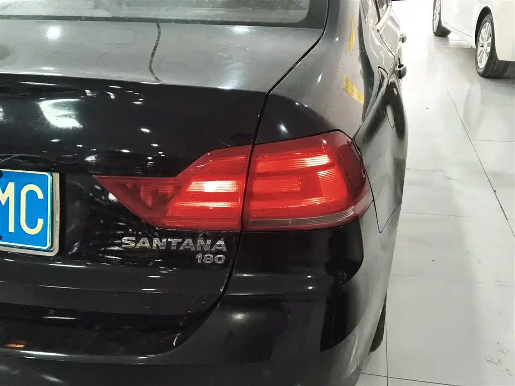 Volkswagen Santana 2016 1.6L Manual Trend Edition фото 24