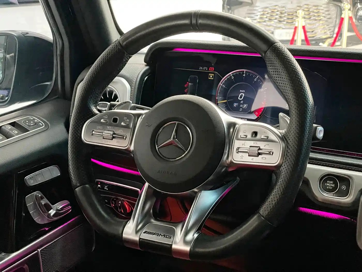 Фото 9 - Mercedes-Benz G-Class AMG