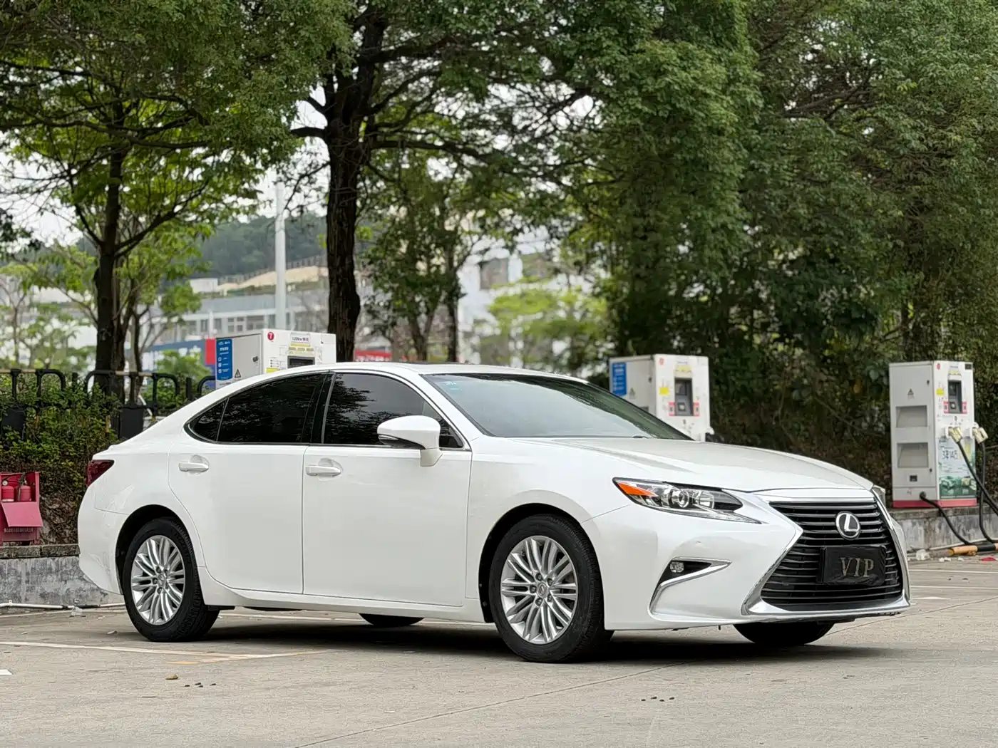 Lexus ES 2015 200 Elite Edition фото 3
