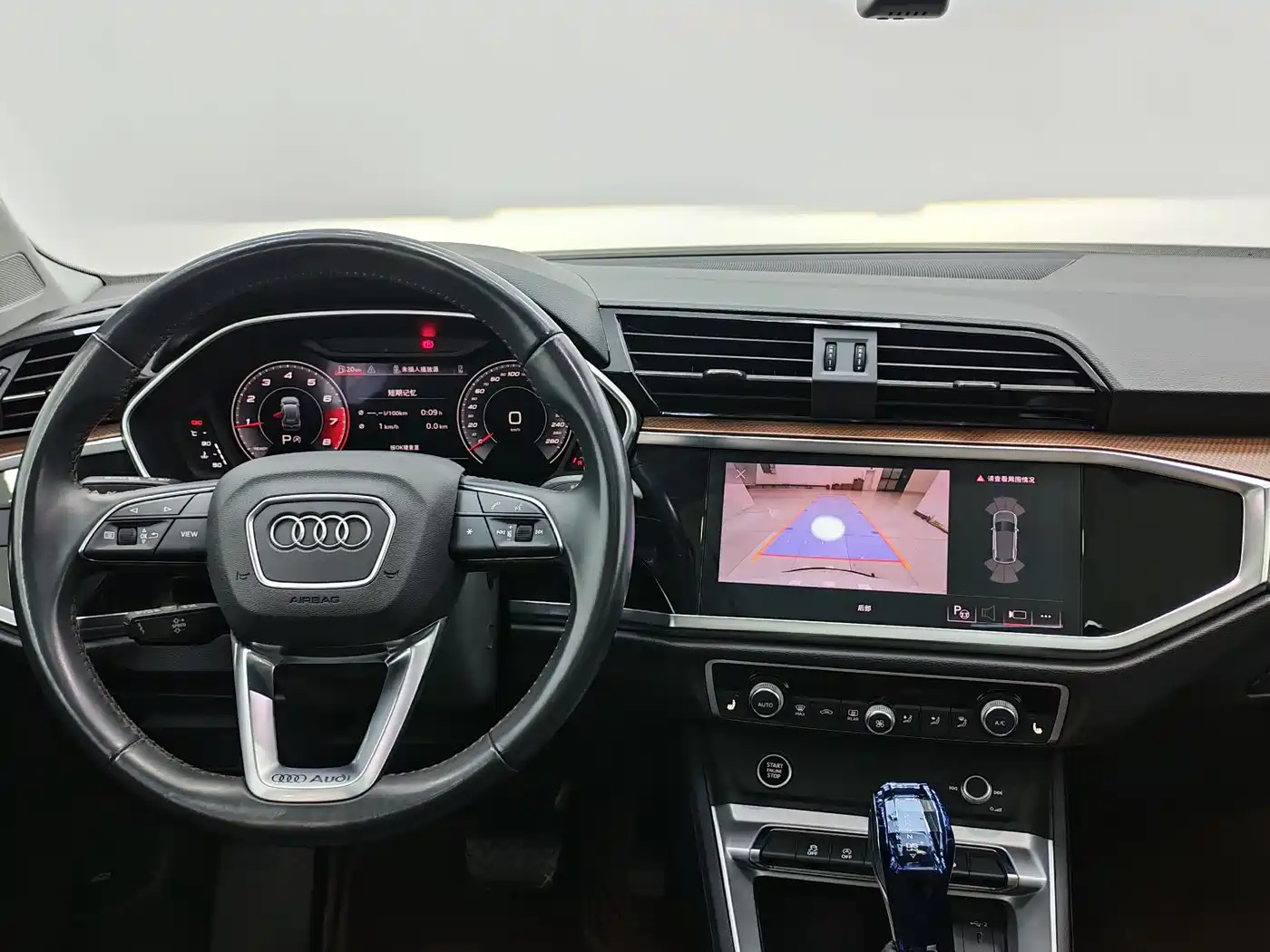 Audi Q3 2022 35 TFSI Fashion Elegance фото 11