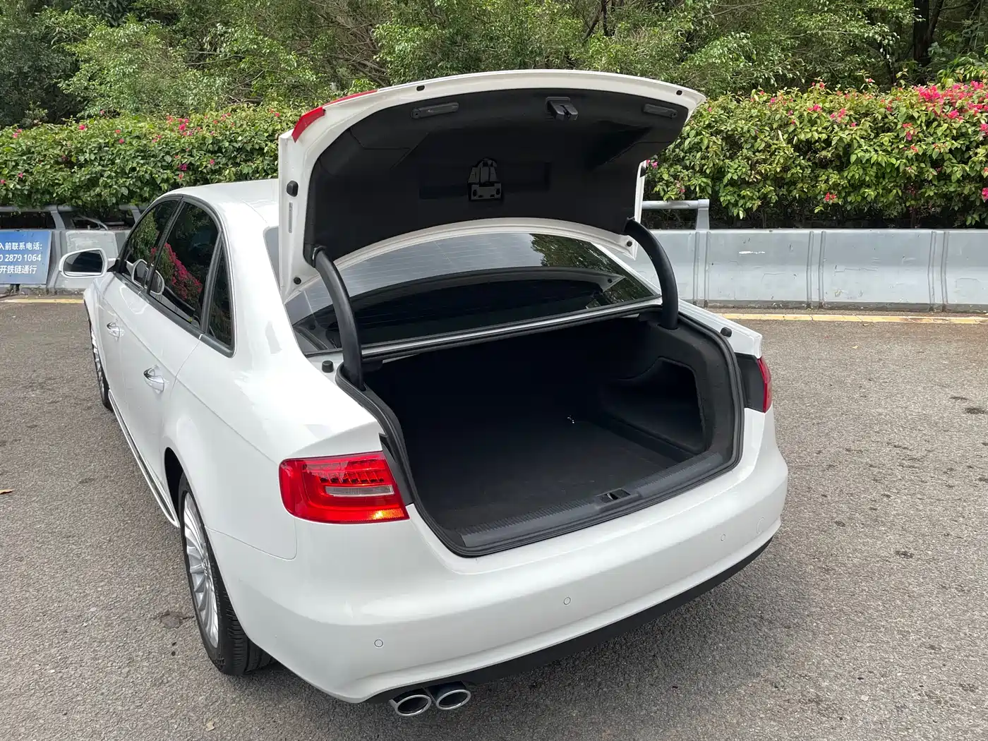Audi A4L 2016 35 TFSI Collector's Edition Automatic Standard фото 16