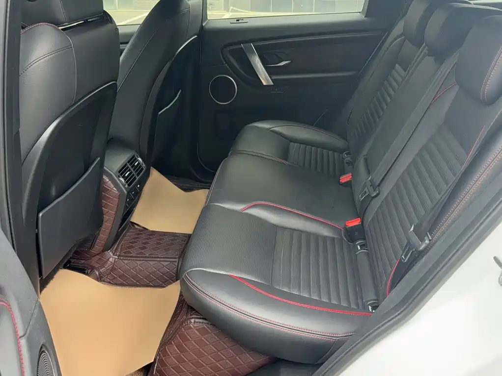 Фото 14 - Land Rover Discovery Sport