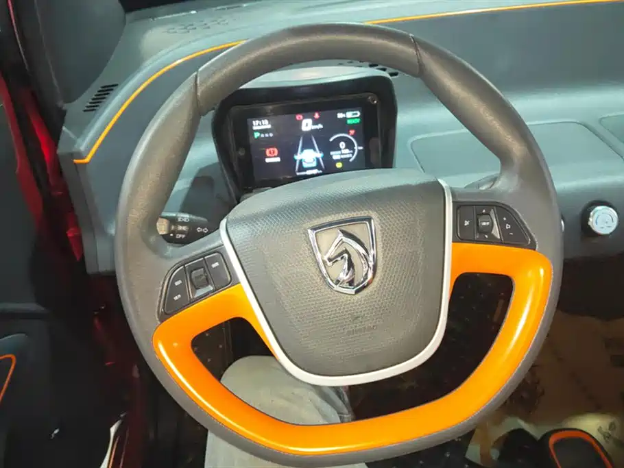 BAOJUN E100