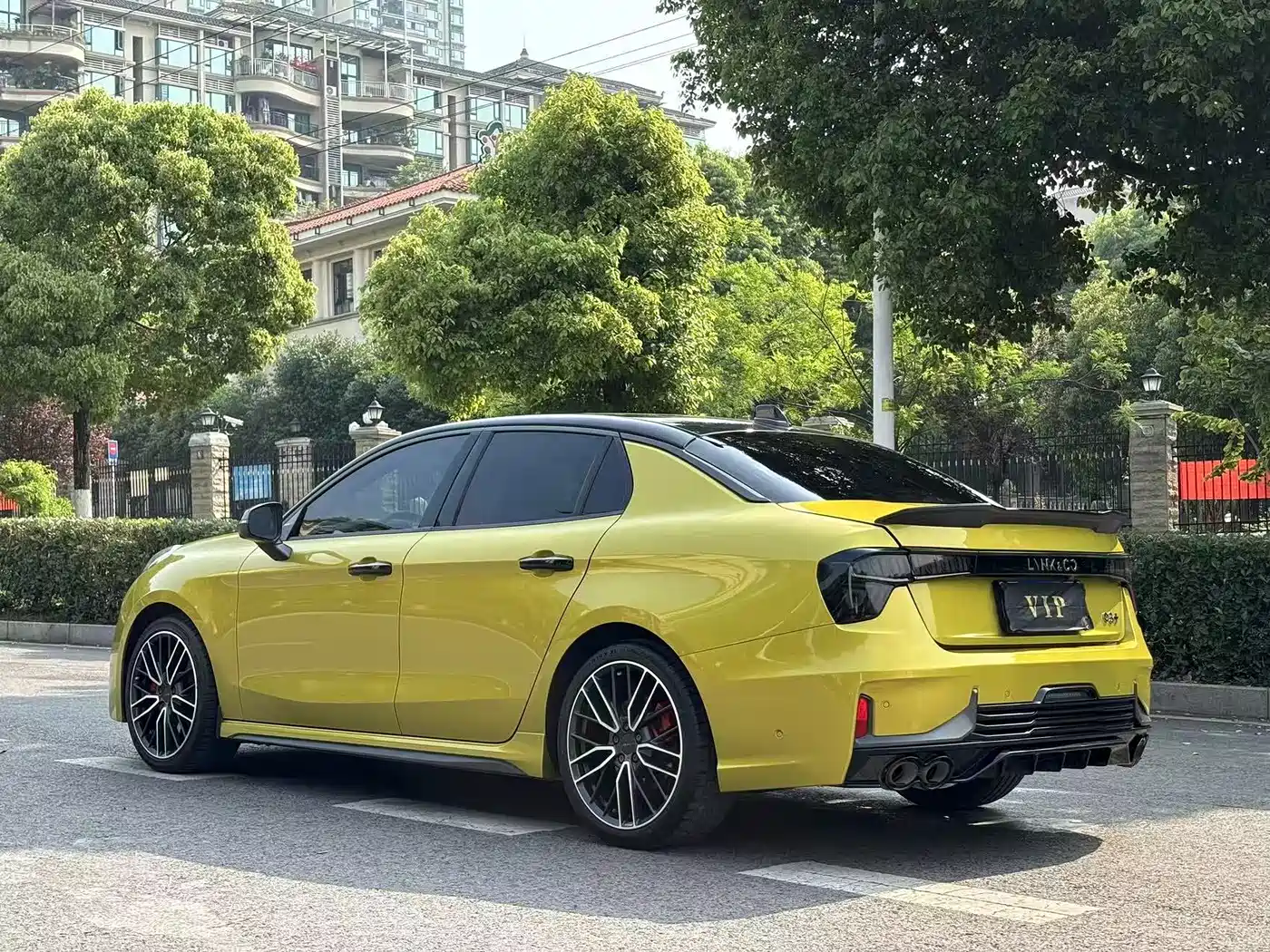 Lynk & Co 03 2021 03+ 2.0TD Auto Wind Rider Edition фото 17