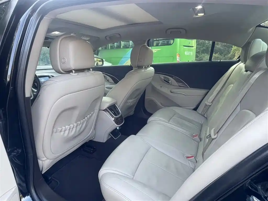 Buick LaCrosse 2013 2.4L SIDI Leading Comfort фото 12