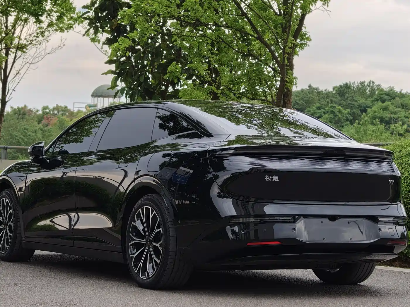 ZEEKR EXTREME KRYPTON 007