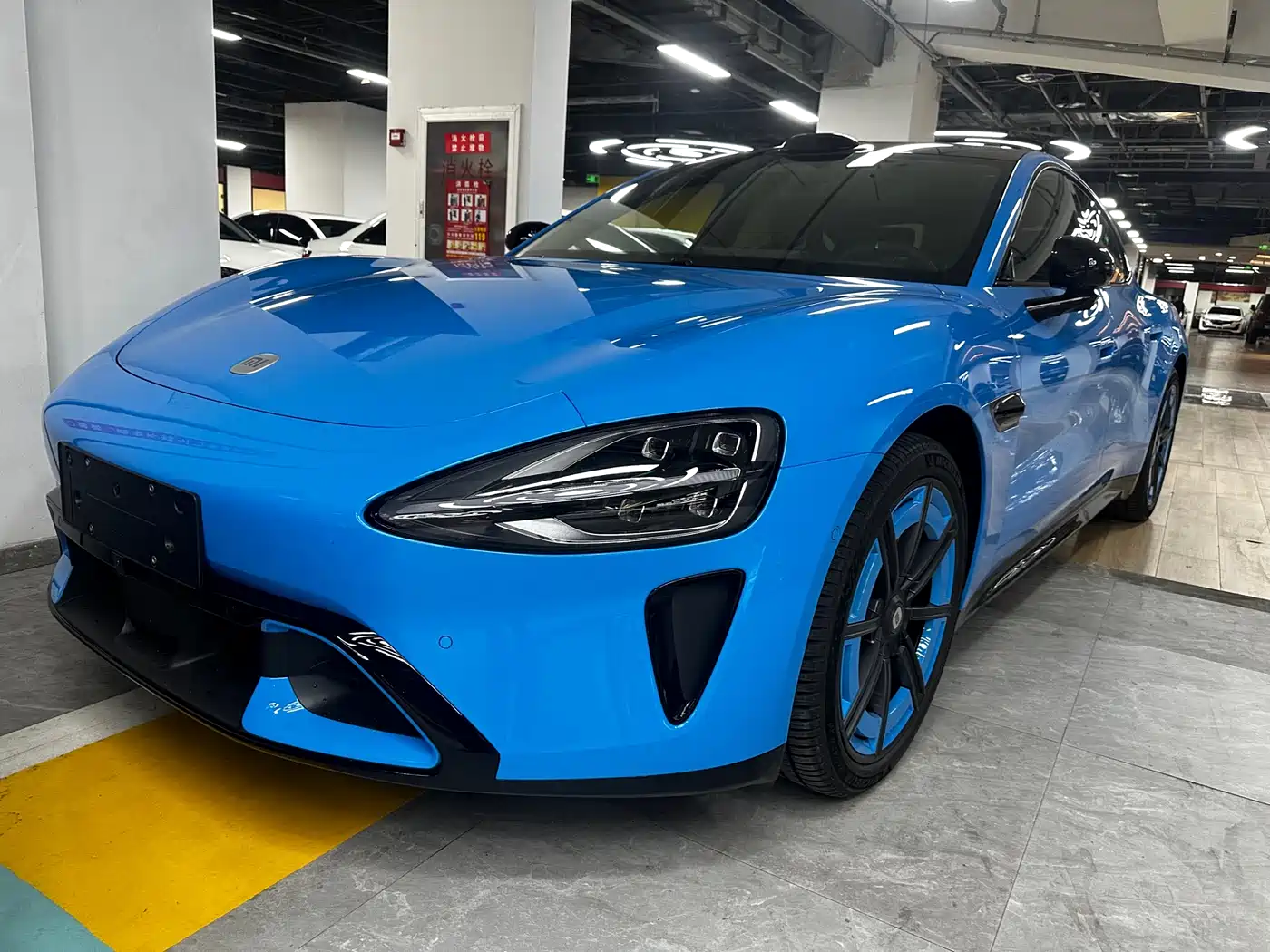 XIAOMI CAR XIAOMI SU7