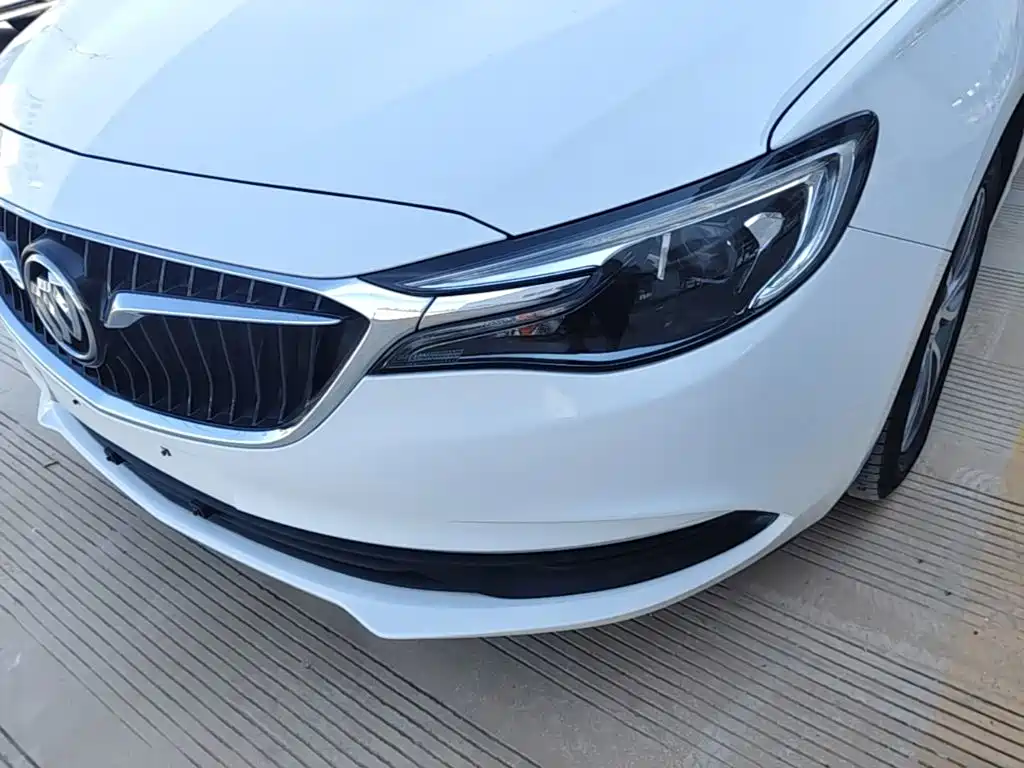 Фото 24 - Buick Excelle