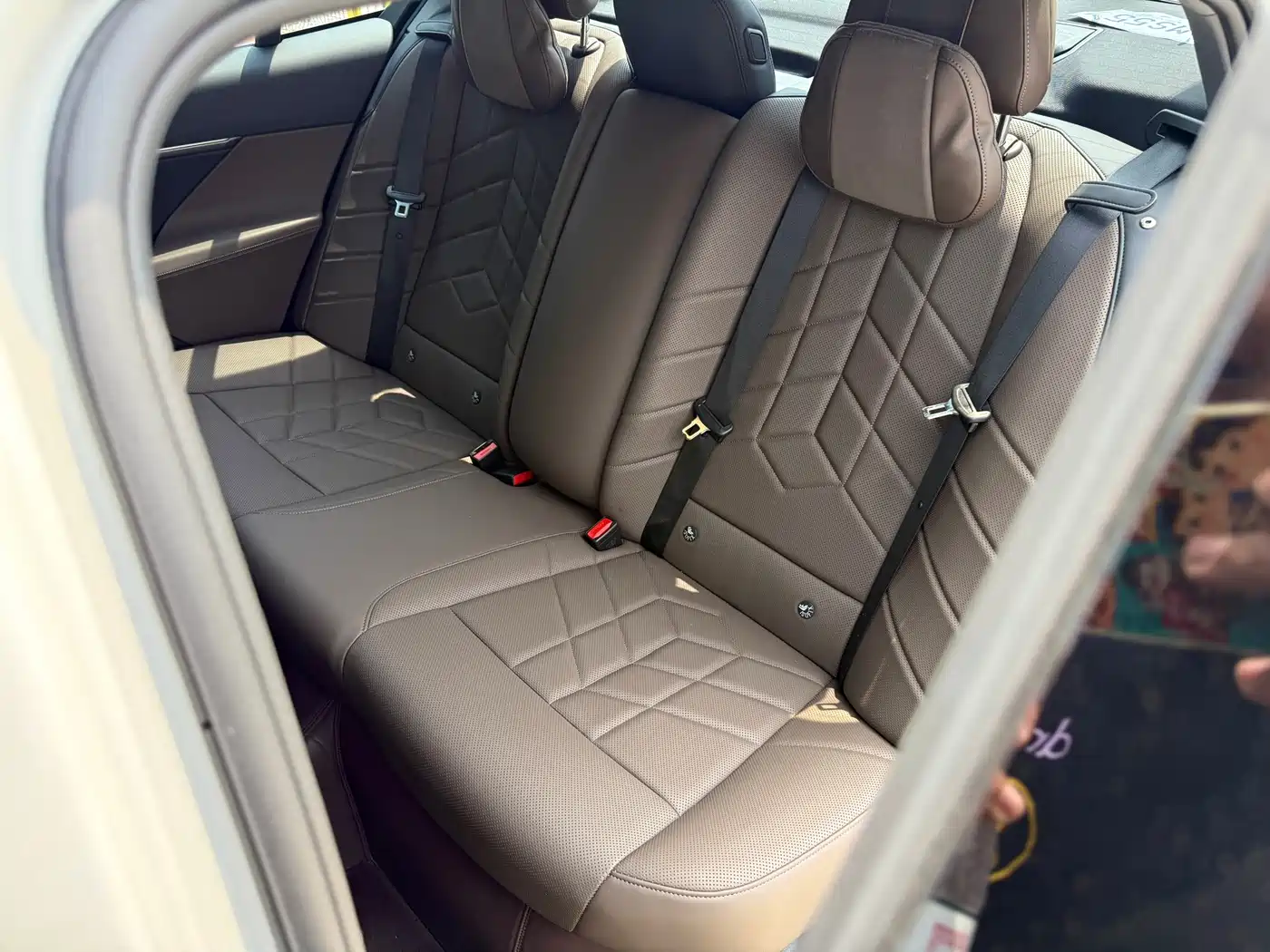 BMW 5 Series 2024 530Li Leading Model Luxury Package фото 11