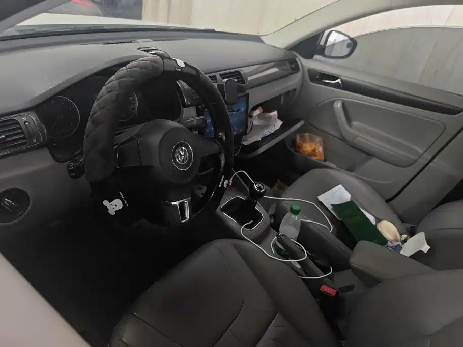 Volkswagen Bora 2012 2012 1.6L Manual Comfort Model