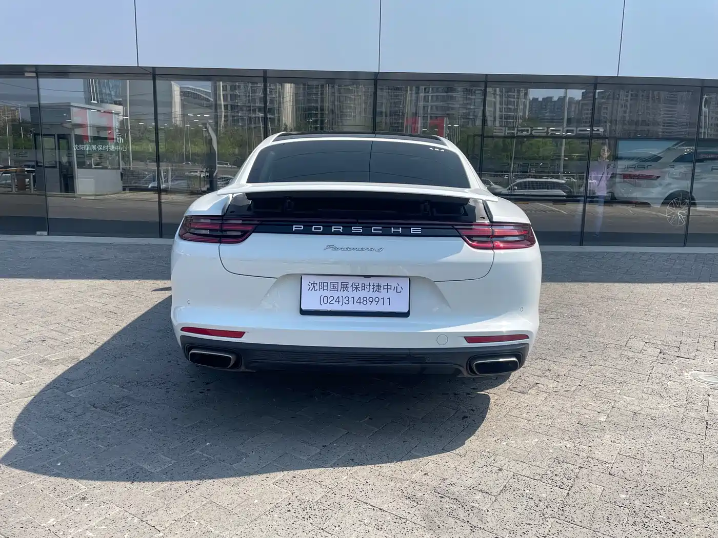 Porsche Panamera 2017 Panamera 4 Executive Long Wheelbase 3.0T фото 6