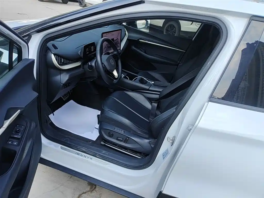 Volkswagen Unique 06 2024 Ultra Long Range фото 15