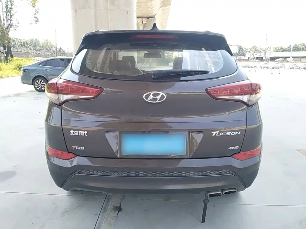 Фото 6 - Hyundai Tucson