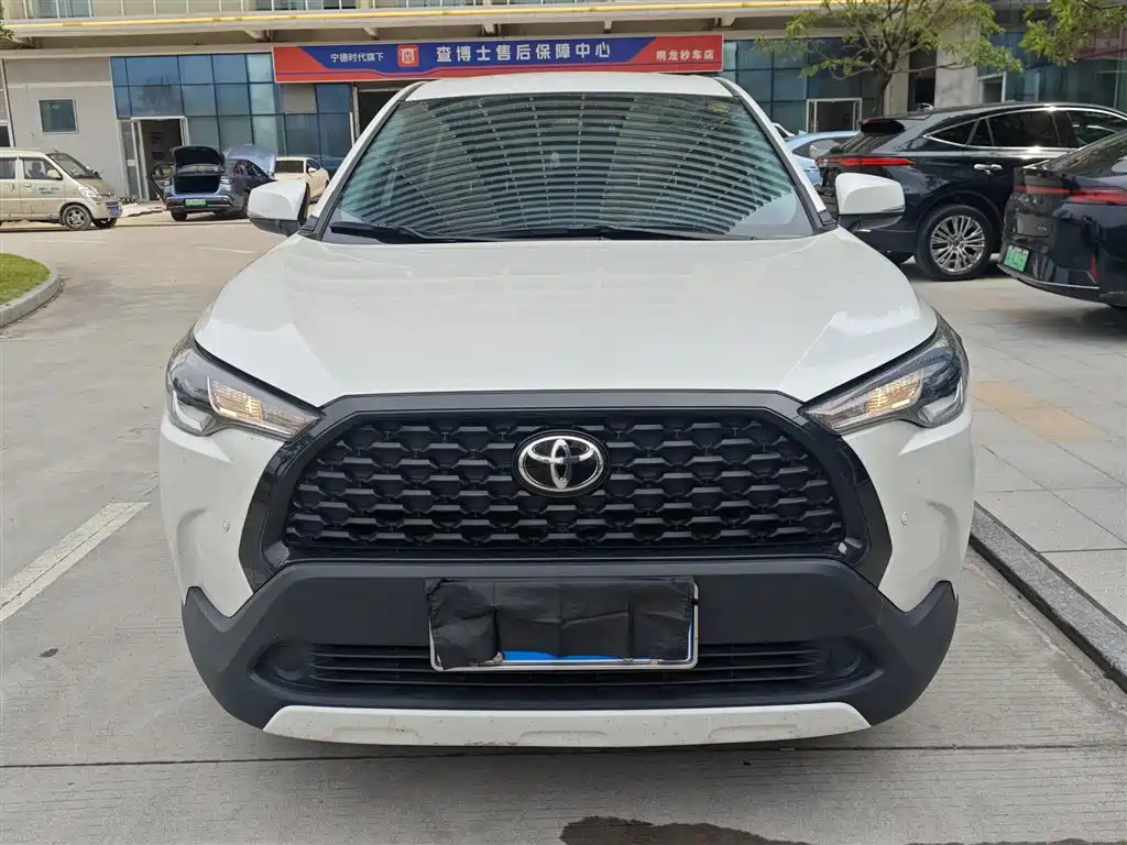 Toyota Corolla Cross 2024 2023 2.0L Pioneer Edition