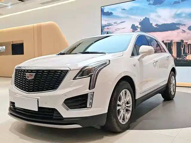 CADILLAC XT5