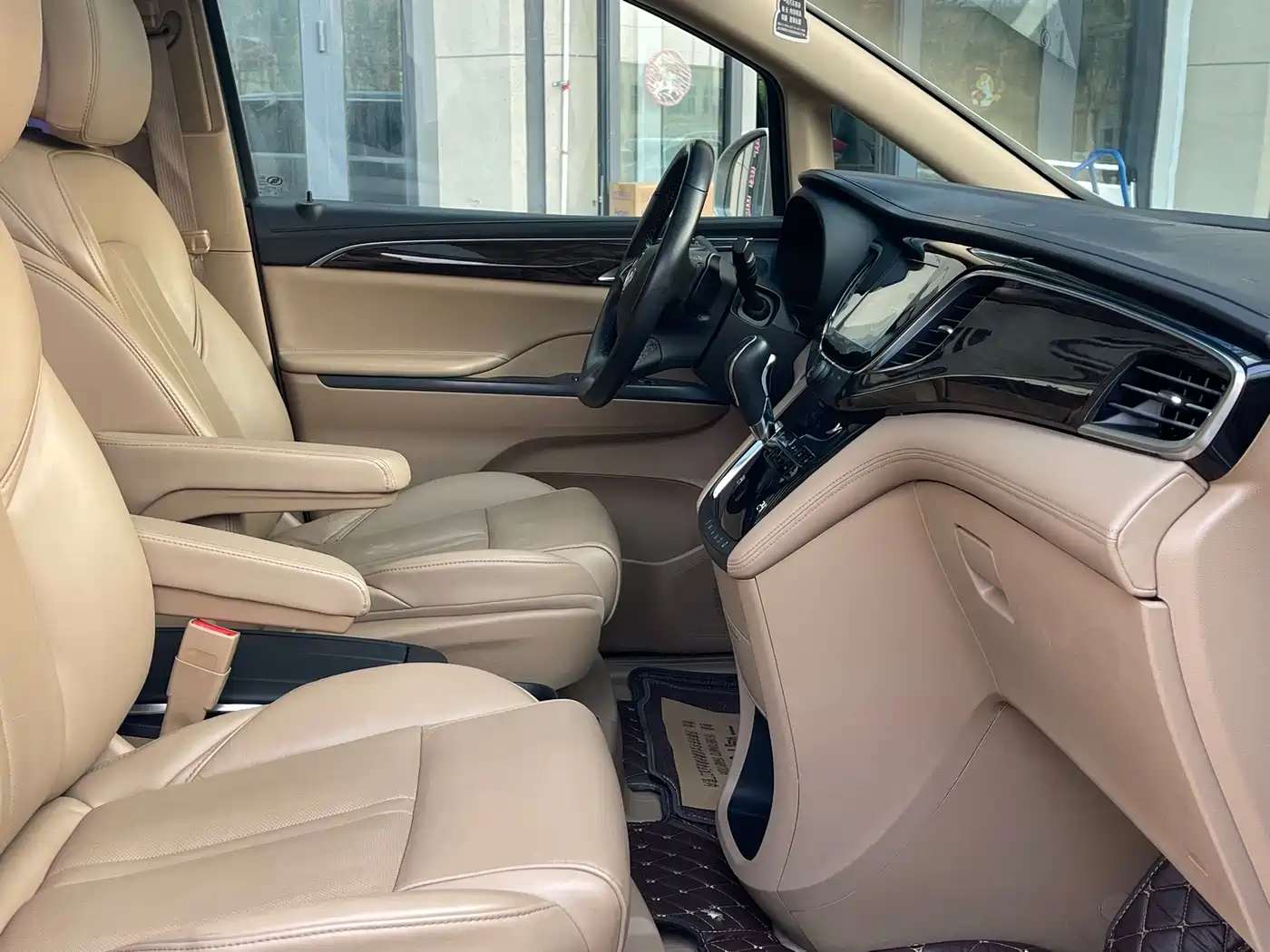 Buick GL8 2018 ES 28T Luxury Type China VI фото 18