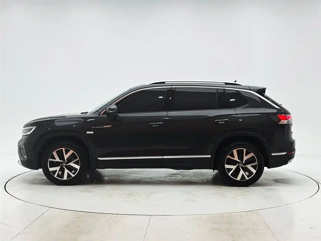 Volkswagen Tayron 2023 280TSI 2WD Luxury Plus Advanced Edition фото 7