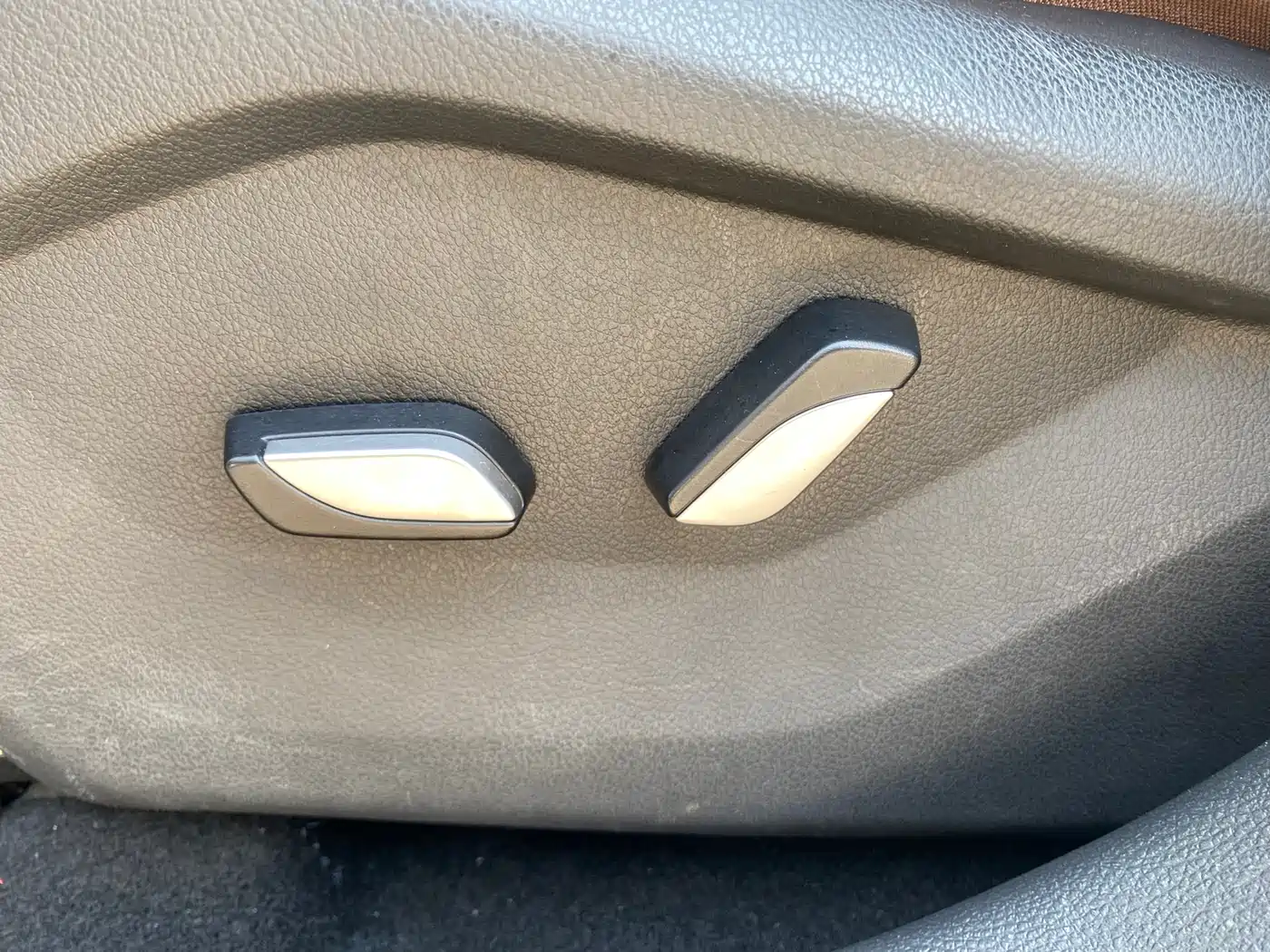 GEELY AUTOMOBILE VISION X6