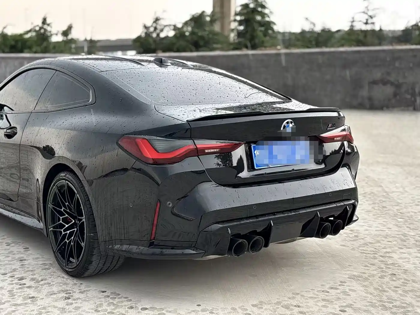 BMW M4 2023 M4 Coupe M xDrive Thunder Edition фото 9