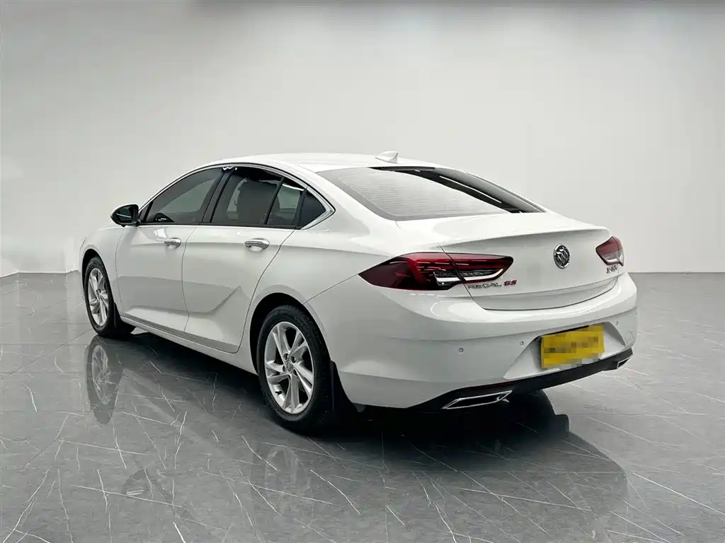 BUICK REGAL