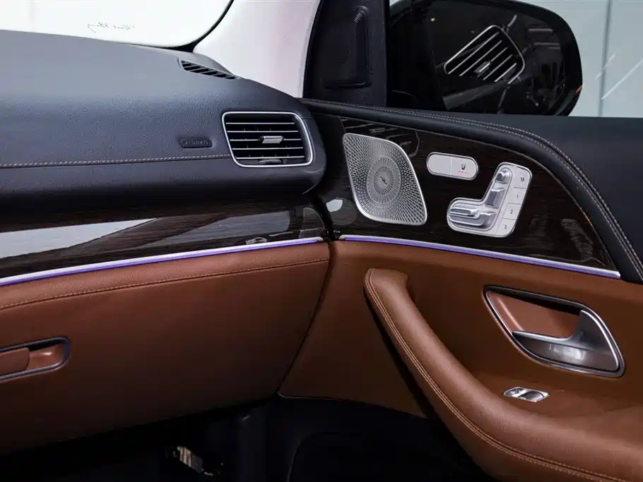 Mercedes-Benz GLE 2024 GLE 350 4MATIC Fashion фото 23