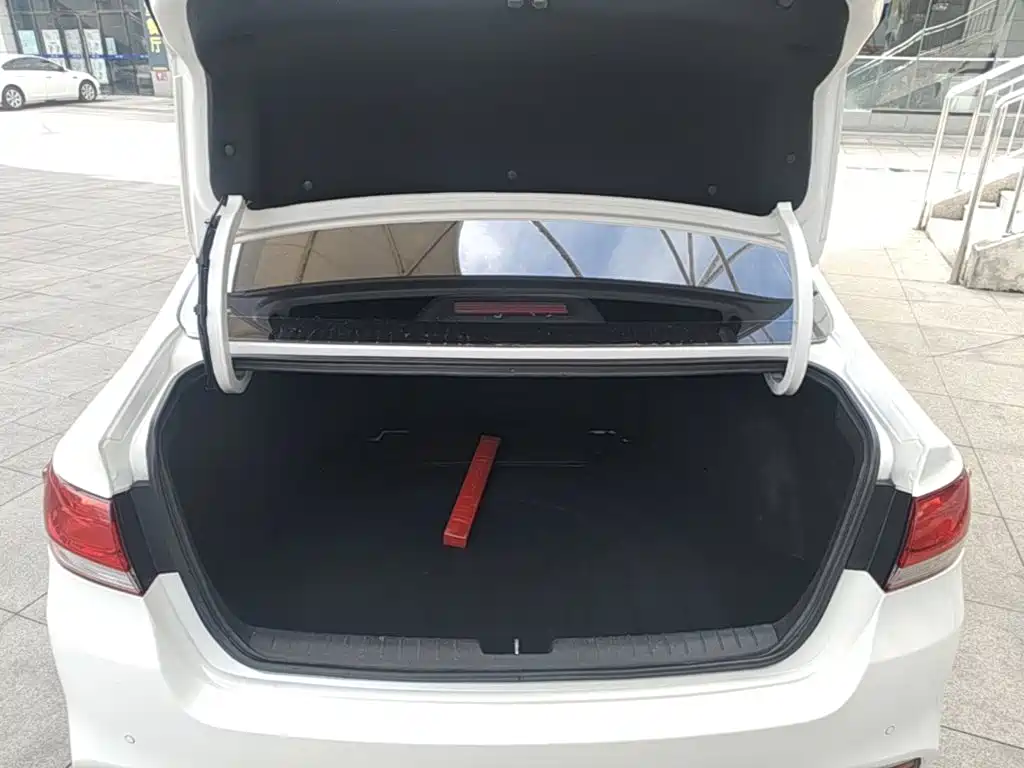 Kia K4 2015 2014 1.8L Automatic GLS