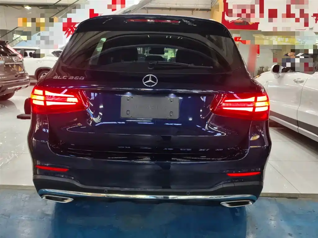 Mercedes-Benz GLC 2018 GLC 260 4MATIC Luxury фото 4