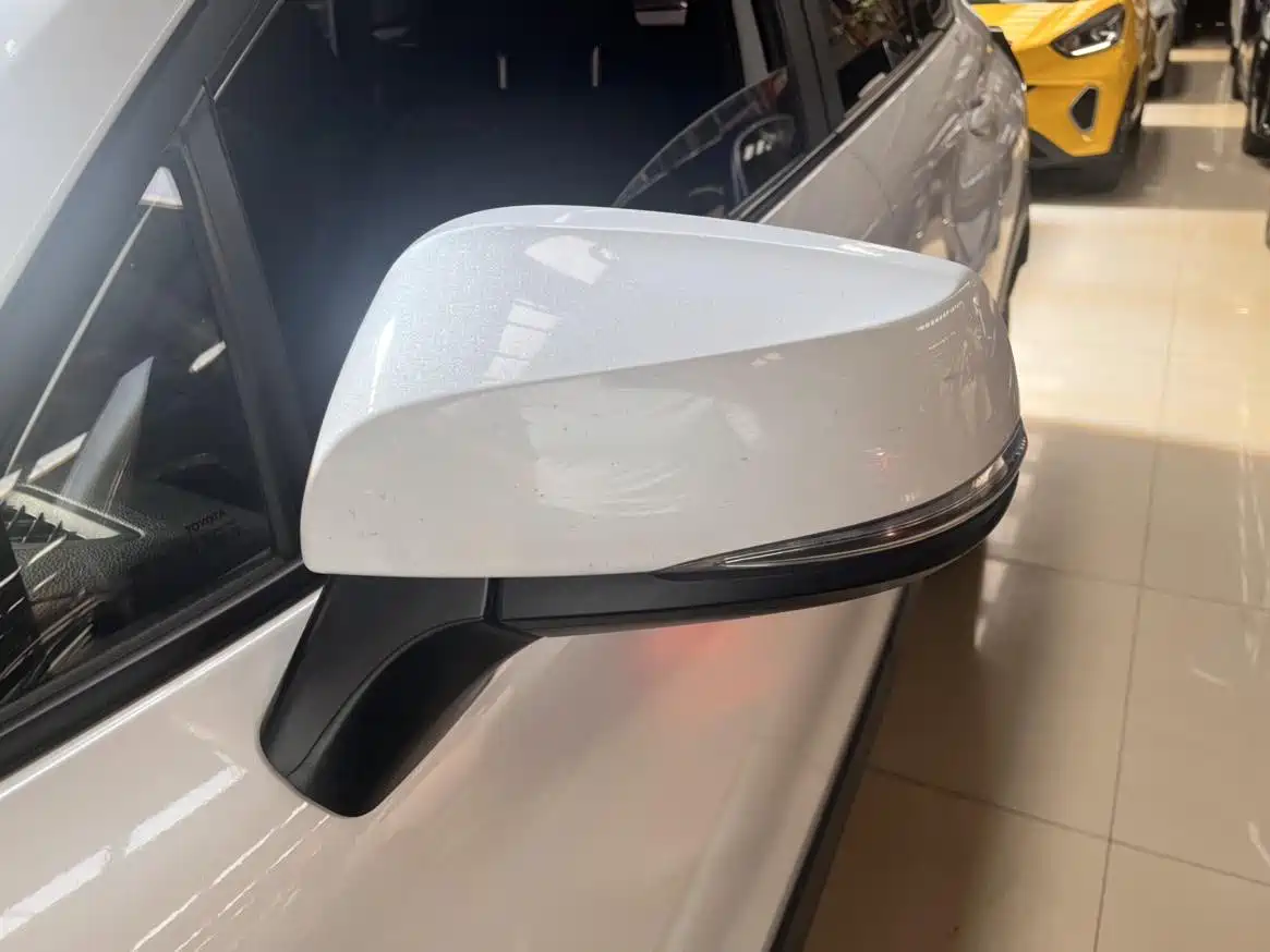 Toyota Corolla Cross 2023 2.0L Elite Edition фото 6