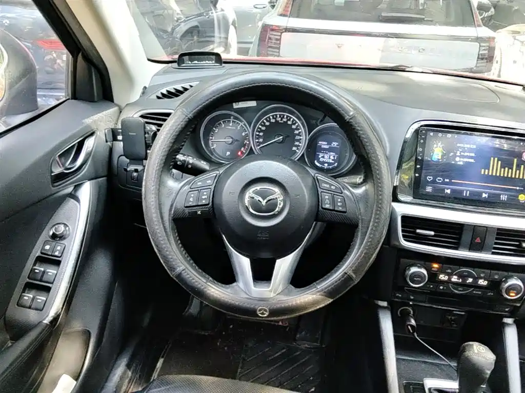 Фото 7 - Mazda CX-5