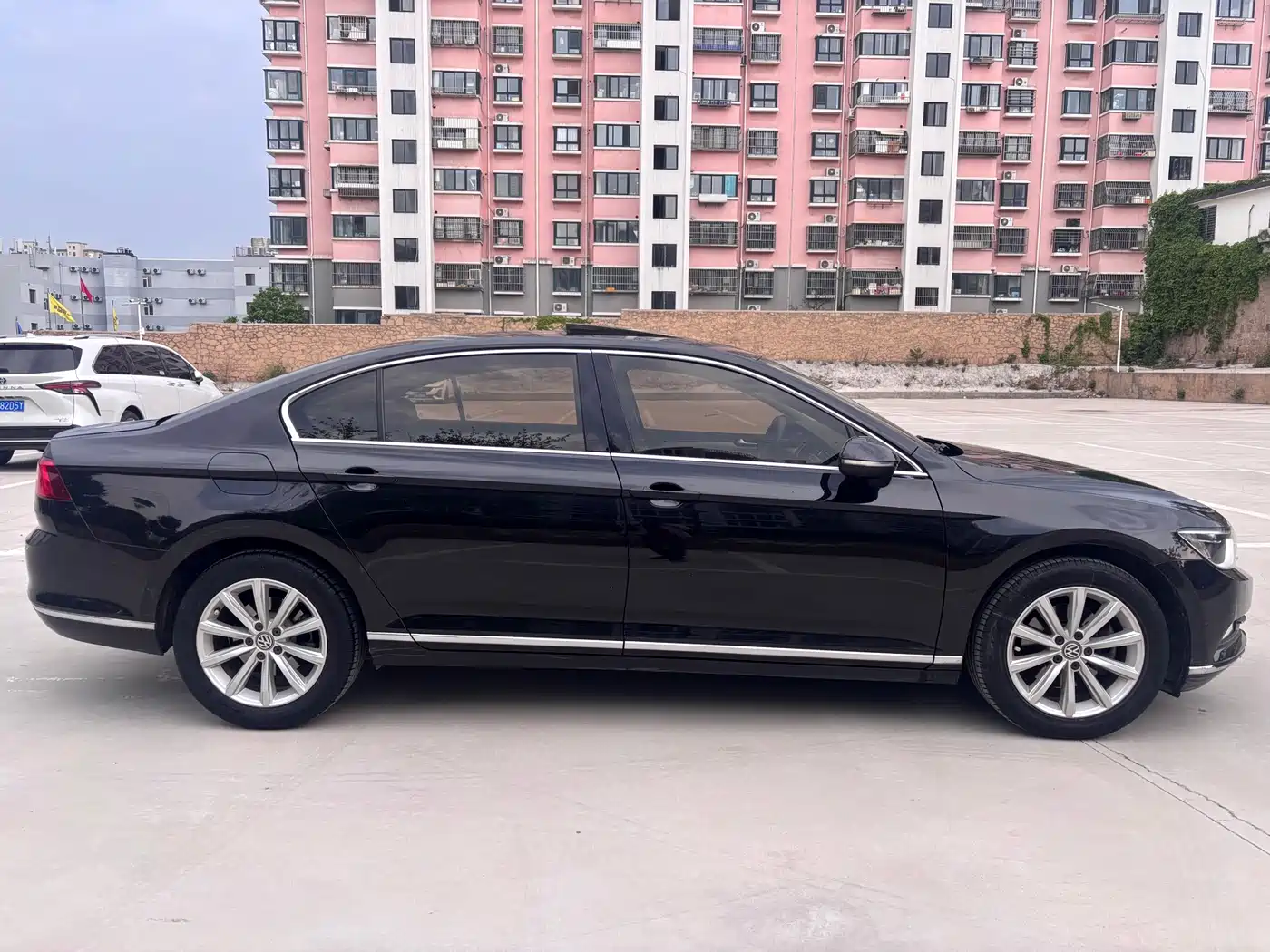 Volkswagen Magotan 2017 330TSI DSG Leading фото 4