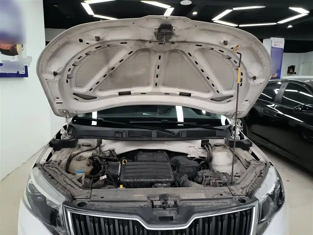 Škoda Kamiq 2018 1.5L Automatic Standard Edition China VI фото 20