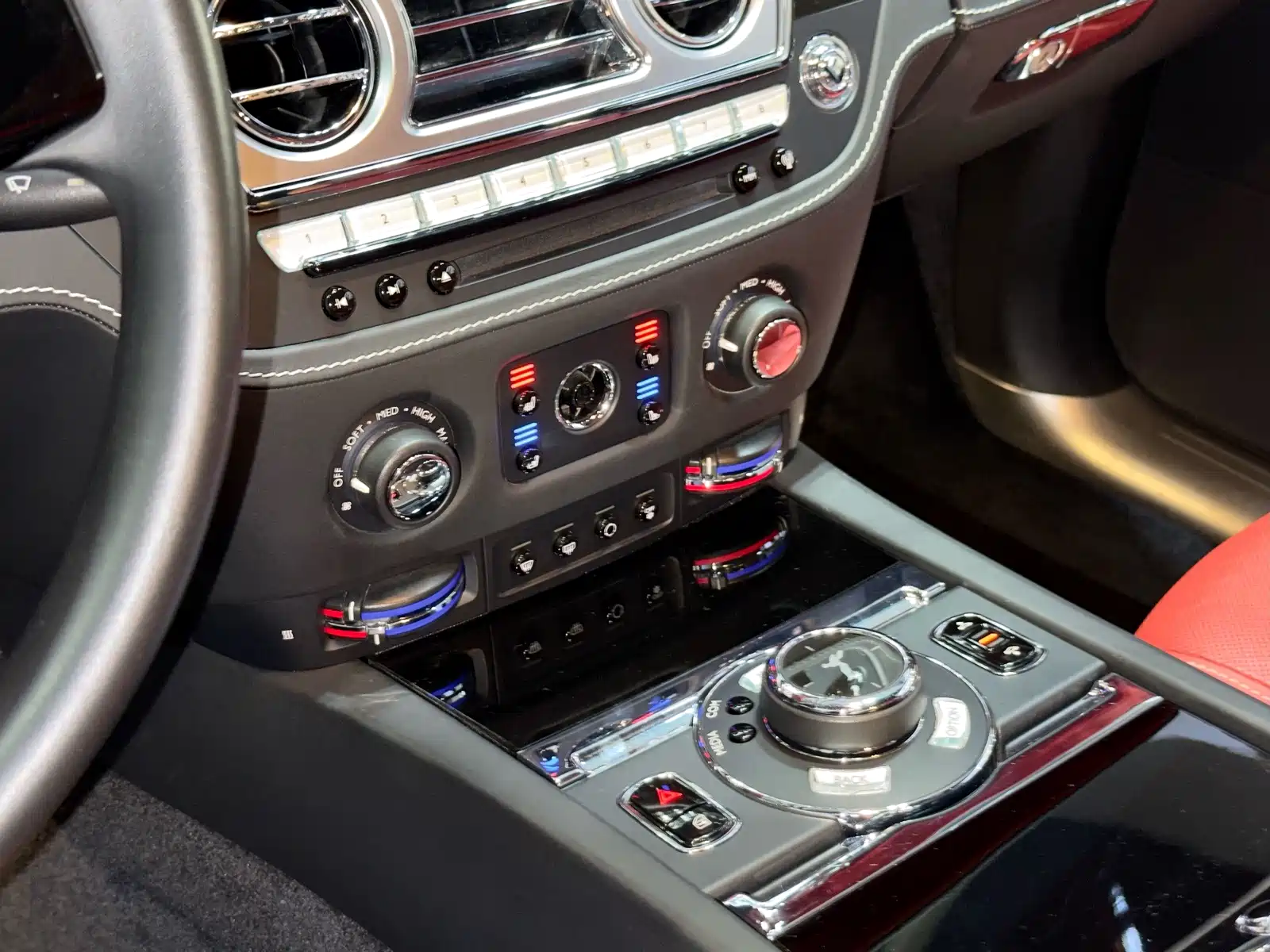 Фото 9 - Rolls-Royce Ghost