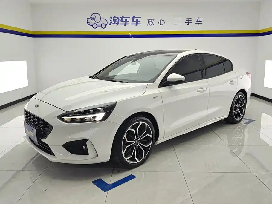 Ford Focus 2021 2021 Sedan EcoBoost 180 Auto ST Line