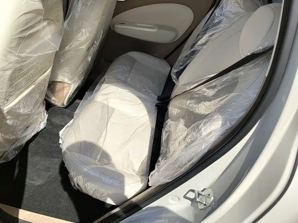 Wuling Motors Hongguang MINIEV 2026 2025 4-Door Advanced