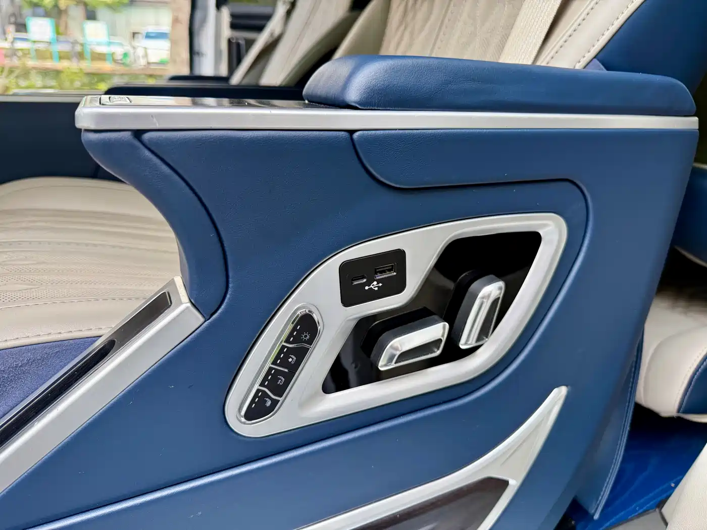 Buick GL8 2023 ES Landmaster Comfort фото 14