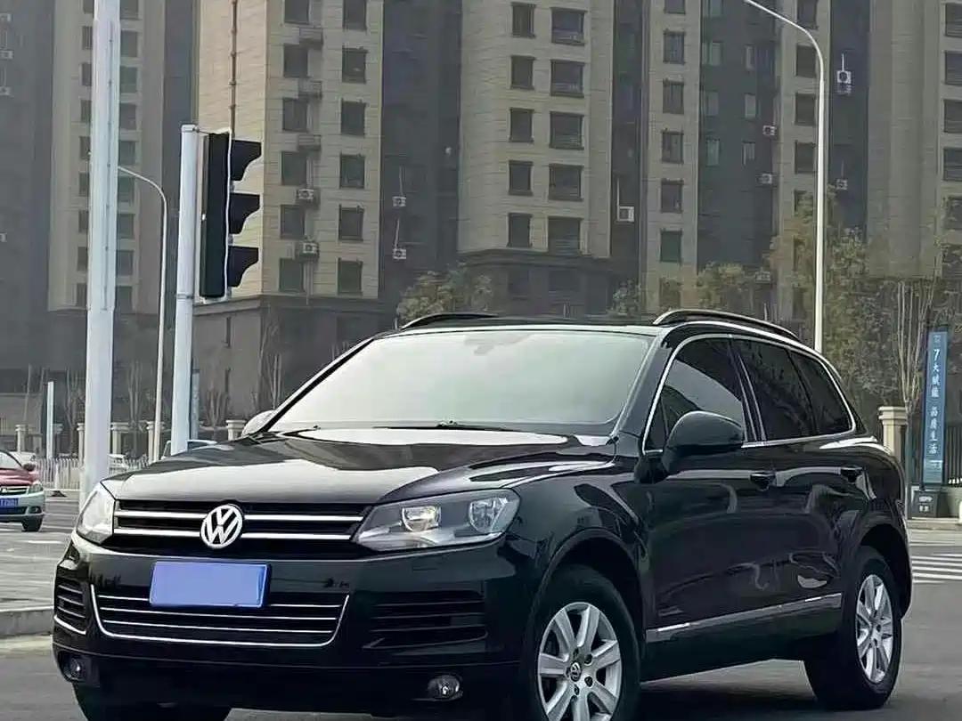 Volkswagen Touareg 2014 3.0TSI New Edge Edition