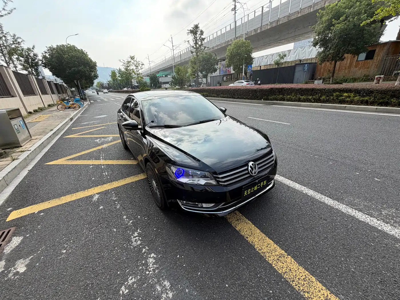 Фото 18 - Volkswagen Passat
